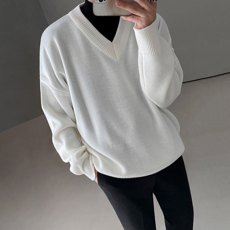 RT No. 3344 WHITE V-NECK KNITTED SWEATER