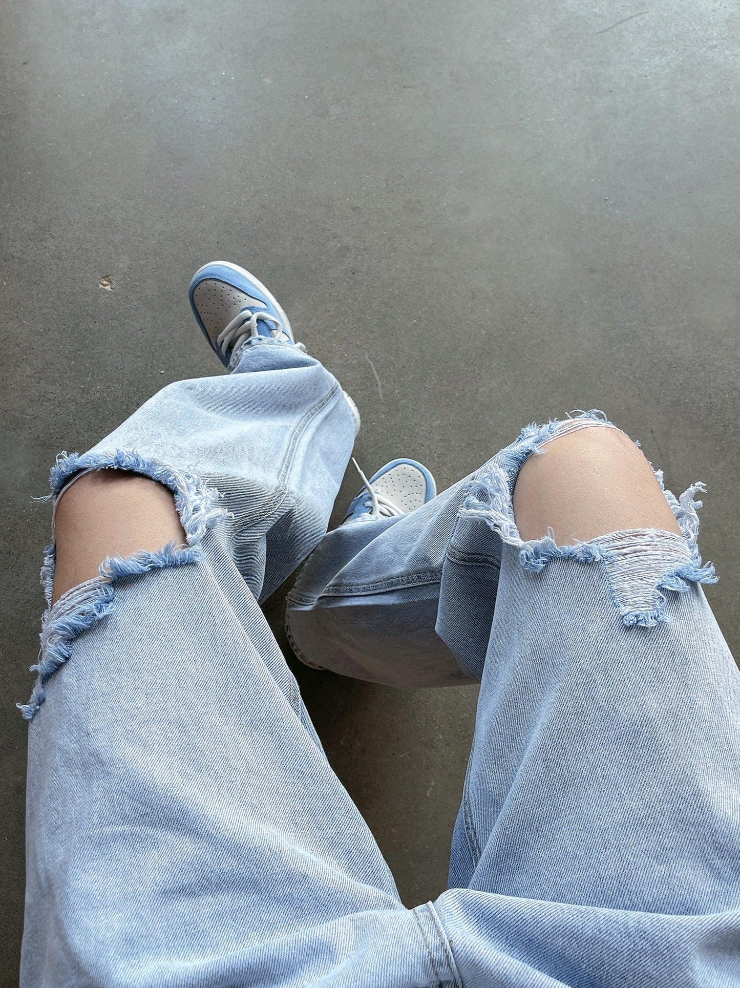 RT No. 4520 BLUE WIDE RIPPED DENIM JEANS