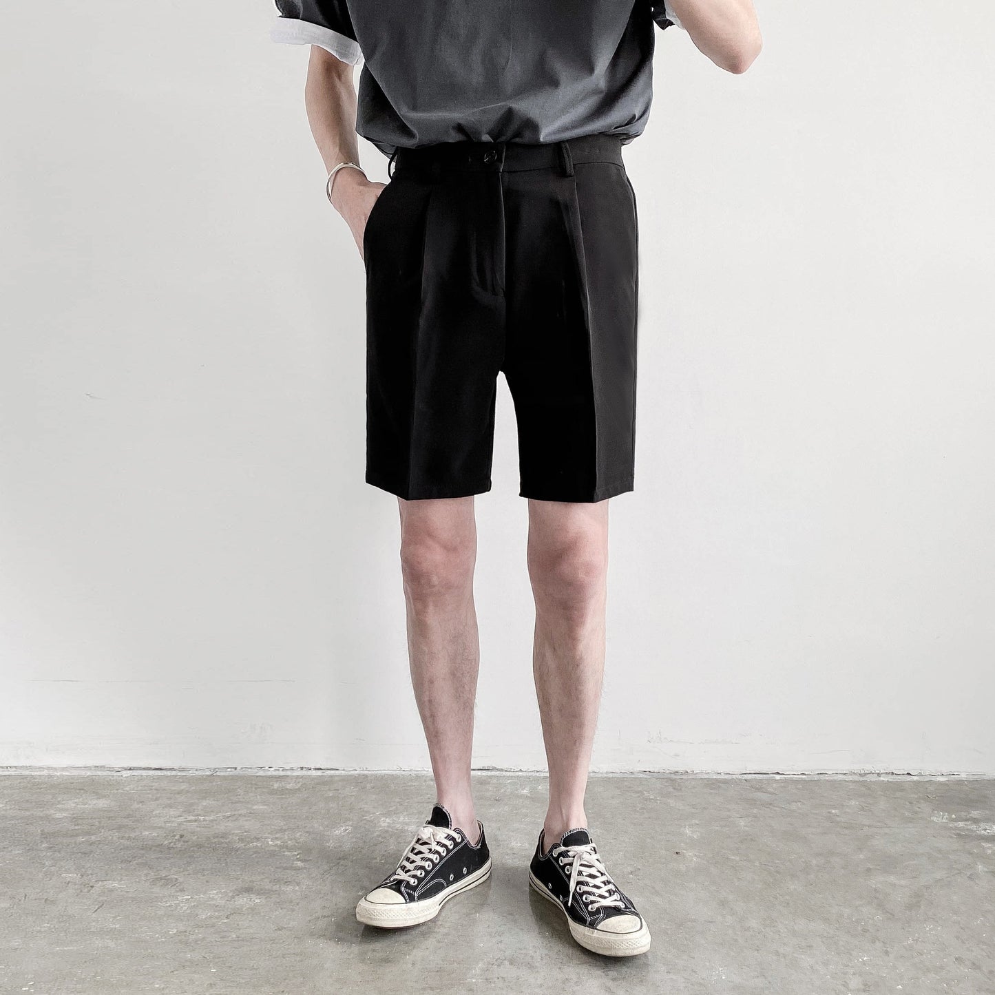 RT No. 4435 ESSENTIAL SUIT SHORTS